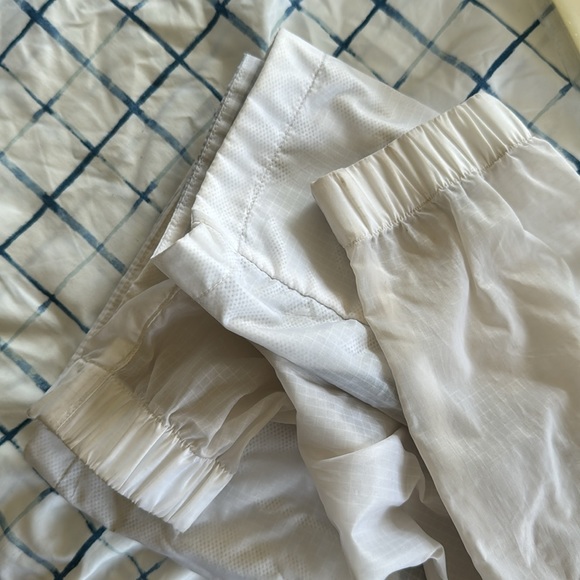 Lacoste jacket - Picture 12 of 12